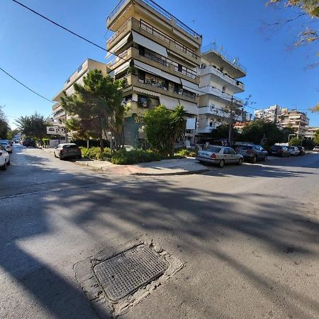 Apartment Near The Center Of Glyfada Athen Eksteriør billede
