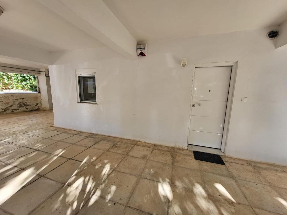 Apartment Near The Center Of Glyfada Athen Eksteriør billede